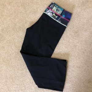 Lululemon size 4 cropped black leggings